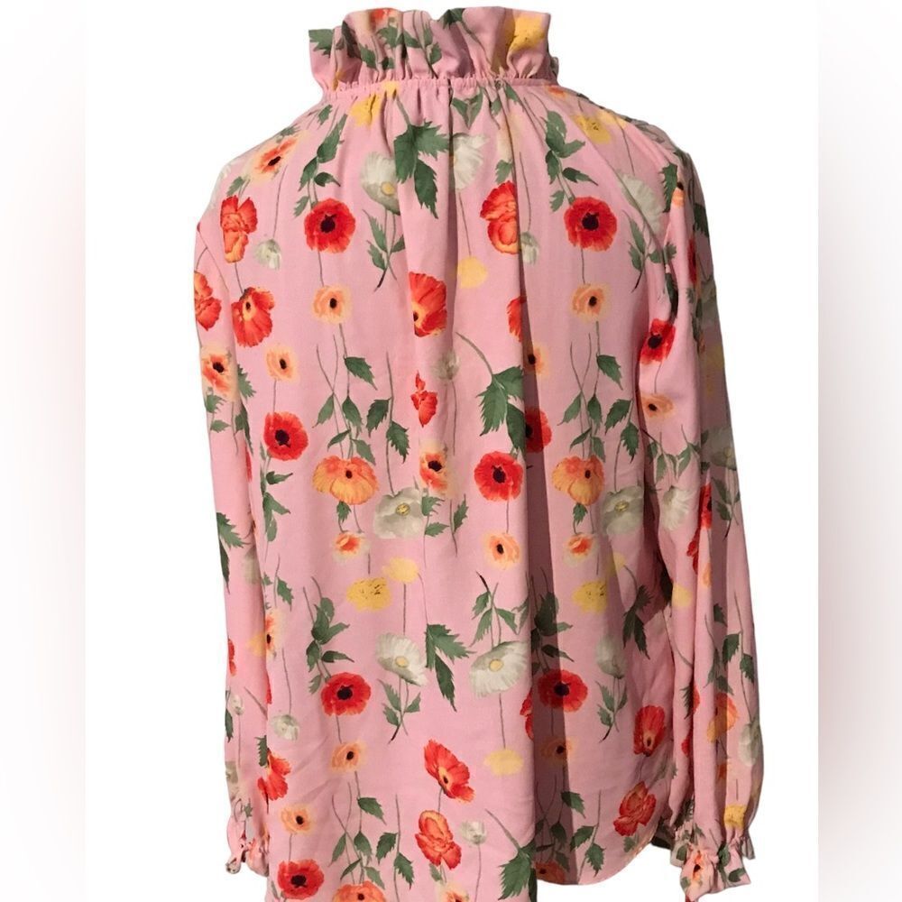 Gibson Latimer size medium blouse beautiful colors excellent condition - Picture 1 of 2